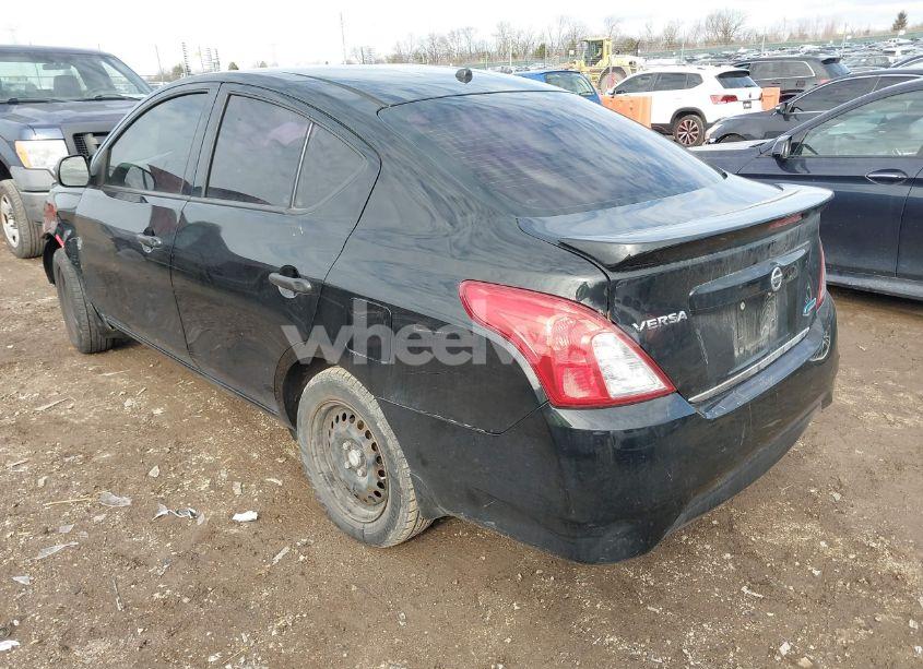 Photo 3 of 2015 Nissan Versa 1.6 S+ (VIN 3N1CN7AP0FL884099)