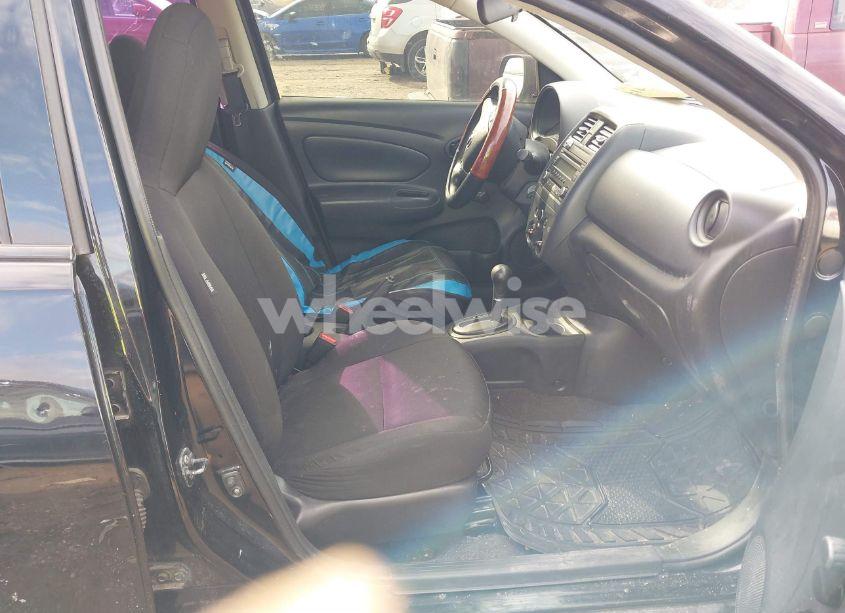 Photo 5 of 2015 Nissan Versa 1.6 S+ (VIN 3N1CN7AP0FL884099)