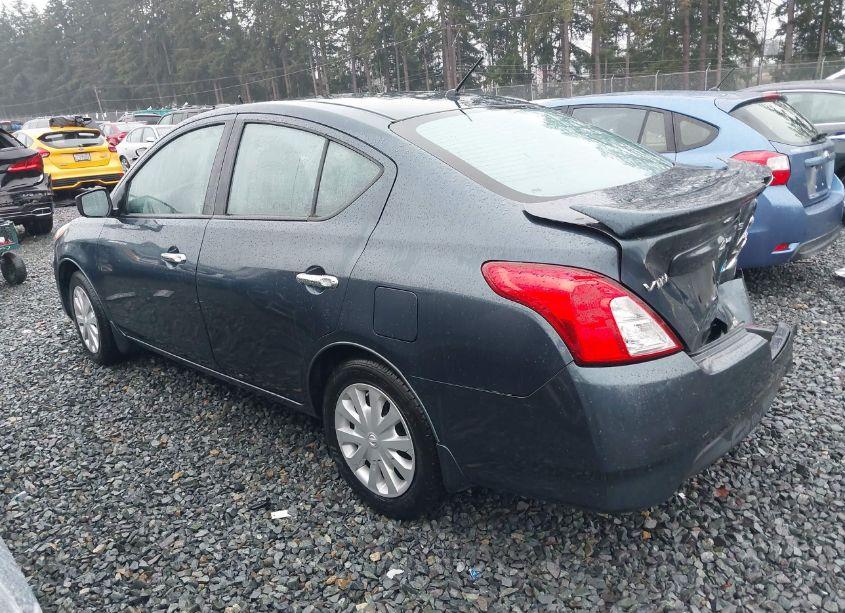 Photo 3 of 2015 Nissan Versa 1.6 SV (VIN 3N1CN7AP0FL895300)