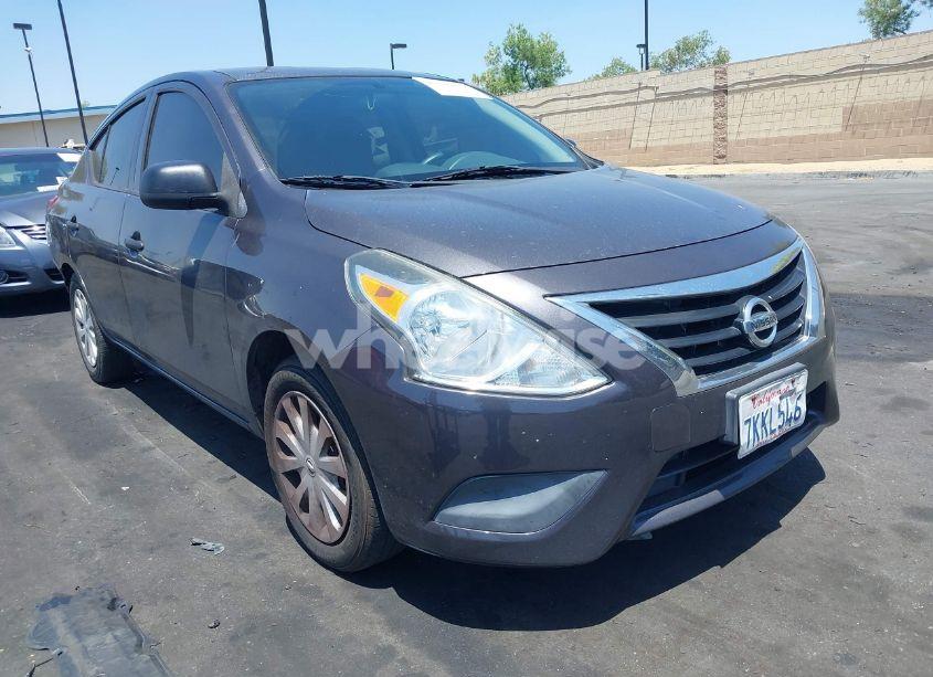 2015 Nissan Versa 1.6 S+ (VIN 3N1CN7AP0FL913455) main photo