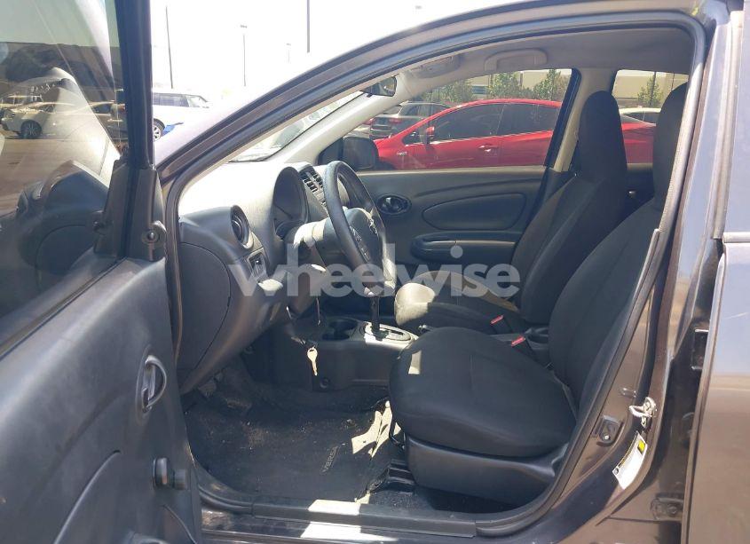 Photo 5 of 2015 Nissan Versa 1.6 S+ (VIN 3N1CN7AP0FL913455)