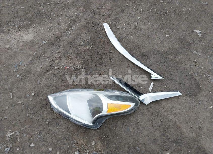 Photo 11 of 2015 Nissan Versa 1.6 S/1.6 S+/1.6 SL/1.6 SV (VIN 3N1CN7AP0FL934502)