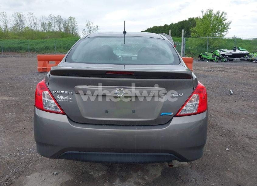 Photo 16 of 2015 Nissan Versa 1.6 S/1.6 S+/1.6 SL/1.6 SV (VIN 3N1CN7AP0FL934502)