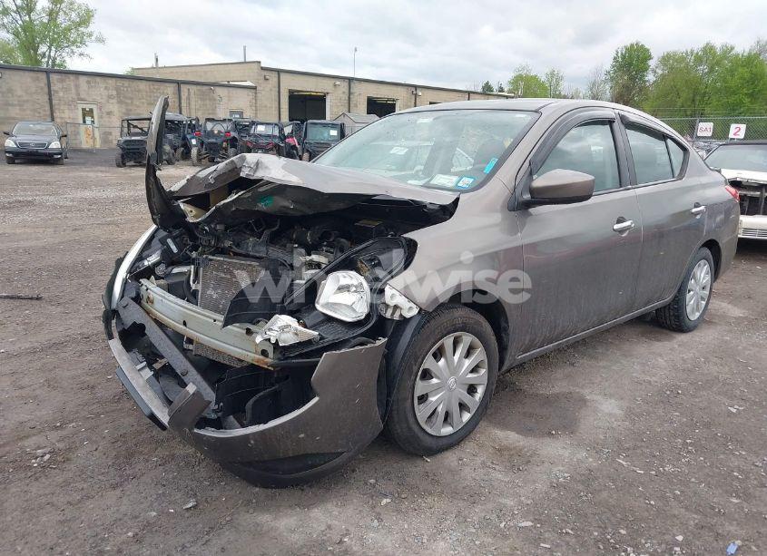 Photo 2 of 2015 Nissan Versa 1.6 S/1.6 S+/1.6 SL/1.6 SV (VIN 3N1CN7AP0FL934502)