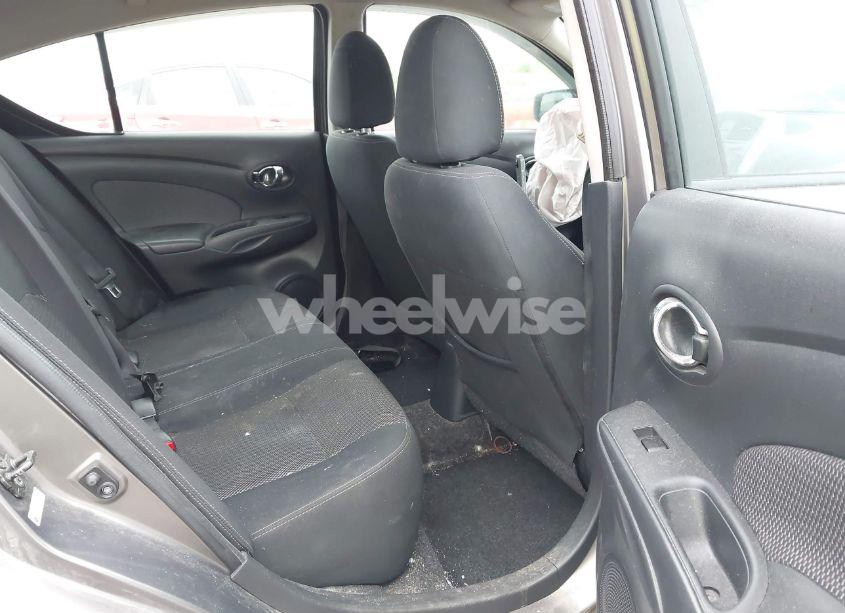 Photo 8 of 2015 Nissan Versa 1.6 S/1.6 S+/1.6 SL/1.6 SV (VIN 3N1CN7AP0FL934502)