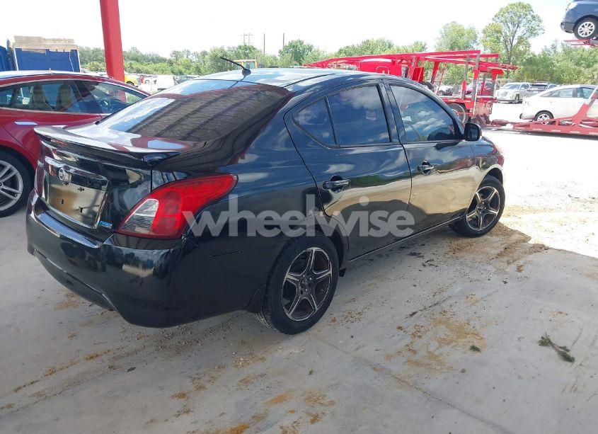 Photo 4 of 2015 Nissan Versa 1.6 S+ (VIN 3N1CN7AP0FL936217)