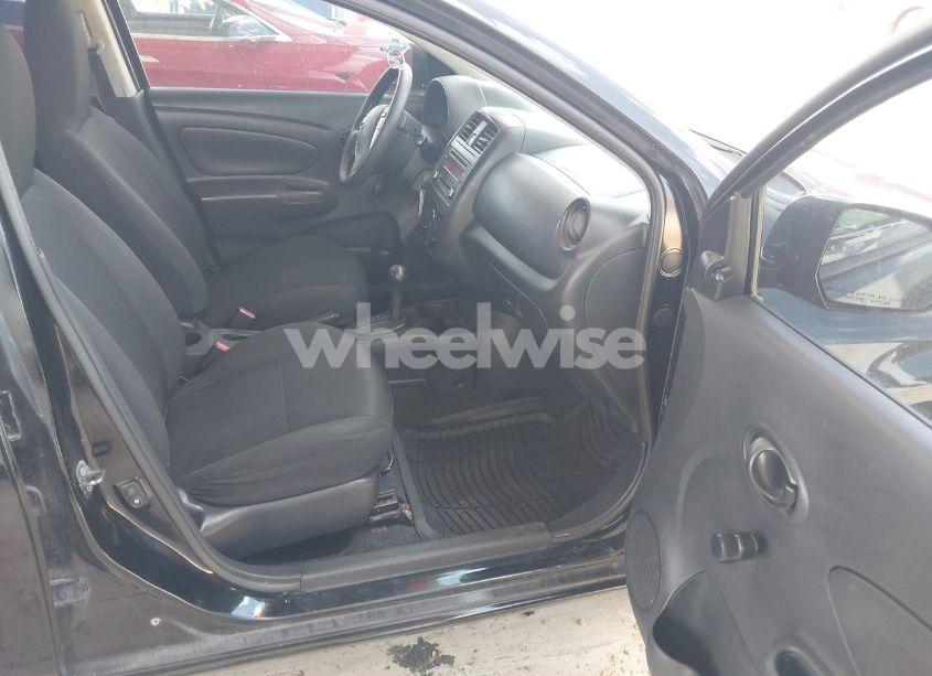 Photo 5 of 2015 Nissan Versa 1.6 S+ (VIN 3N1CN7AP0FL936217)