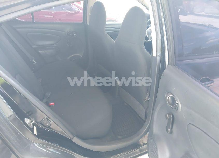 Photo 8 of 2015 Nissan Versa 1.6 S+ (VIN 3N1CN7AP0FL936217)