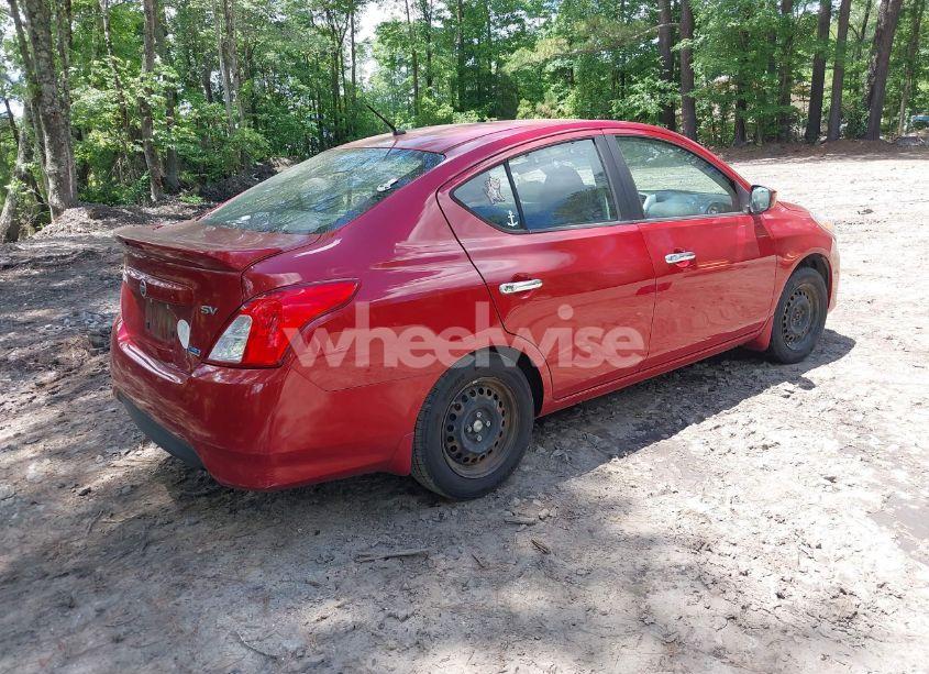 Photo 4 of 2015 Nissan Versa 1.6 SV (VIN 3N1CN7AP0FL942549)