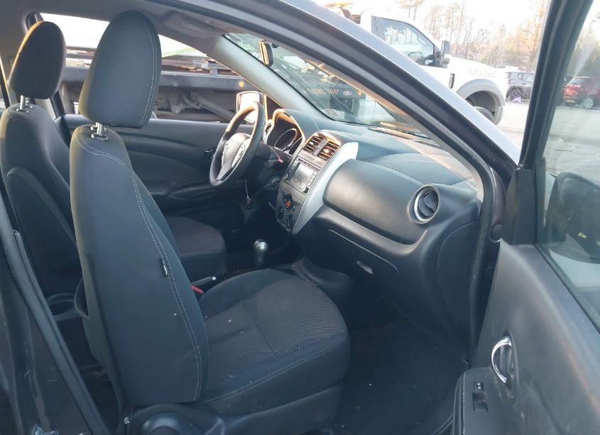 Photo 5 of 2015 Nissan Versa 1.6 SV (VIN 3N1CN7AP0FL948089)