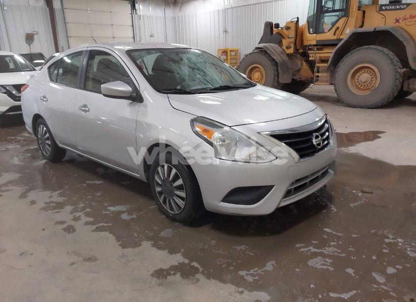2016 Nissan Versa (VIN 3N1CN7AP0GL818539) main photo