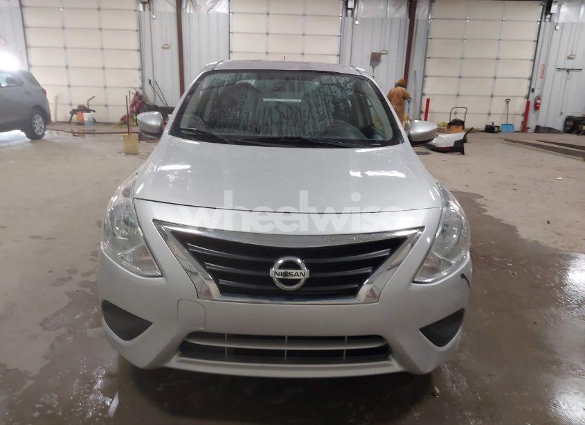 Photo 12 of 2016 Nissan Versa (VIN 3N1CN7AP0GL818539)