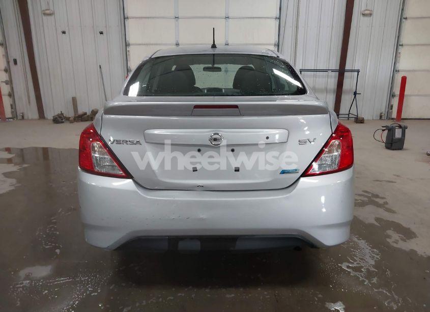 Photo 16 of 2016 Nissan Versa (VIN 3N1CN7AP0GL818539)