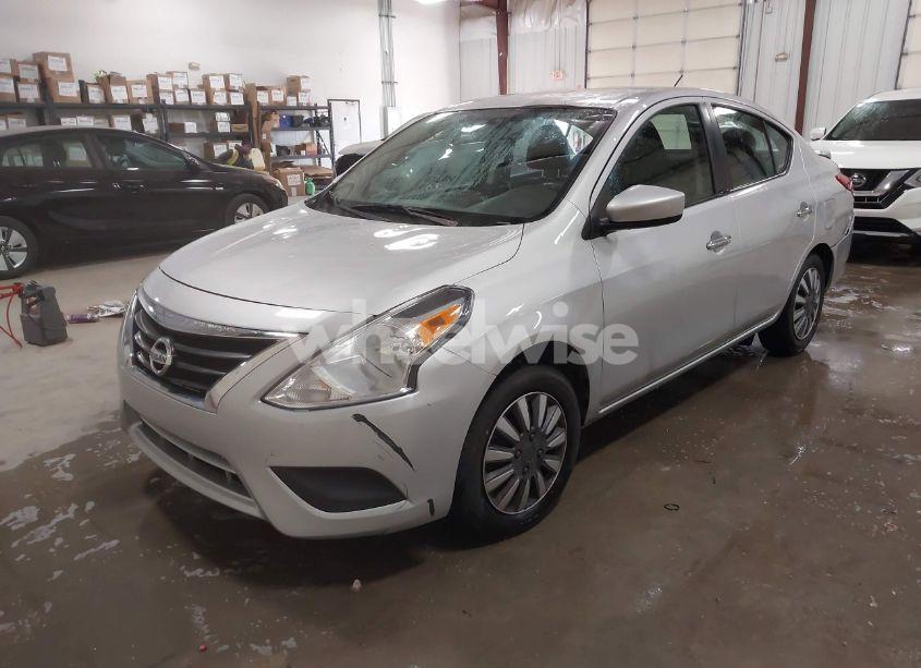 Photo 2 of 2016 Nissan Versa (VIN 3N1CN7AP0GL818539)