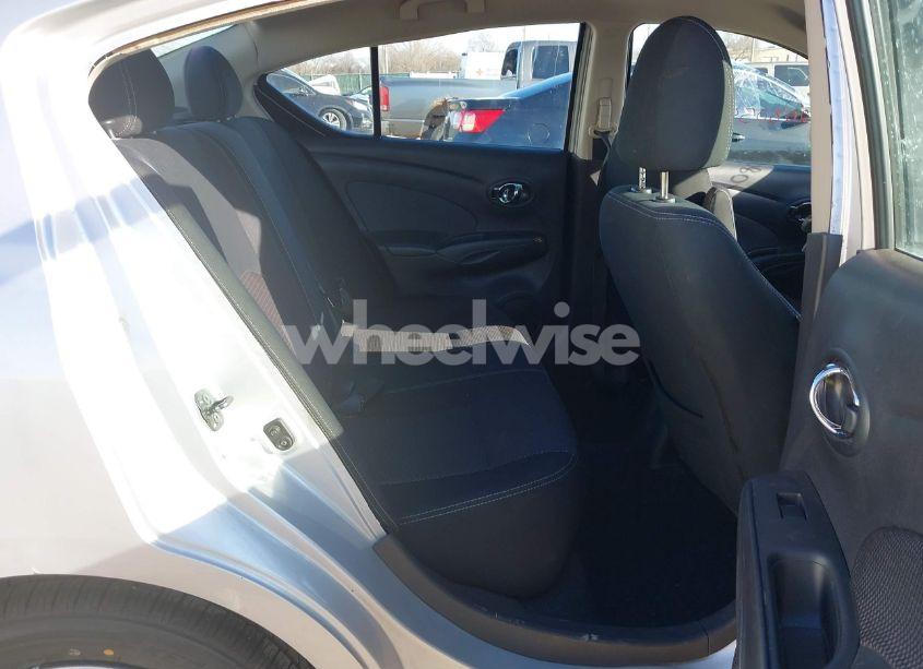 Photo 8 of 2016 Nissan Versa (VIN 3N1CN7AP0GL818539)