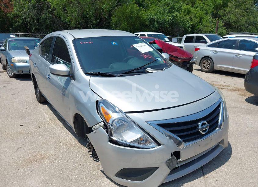 2016 Nissan Versa 1.6 S/1.6 S+/1.6 SL/1.6 SV (VIN 3N1CN7AP0GL857759) main photo