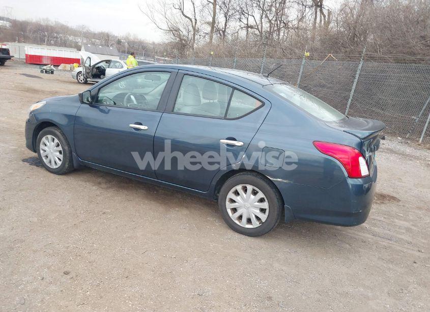 Photo 3 of 2016 Nissan Versa 1.6 SV (VIN 3N1CN7AP0GL859639)