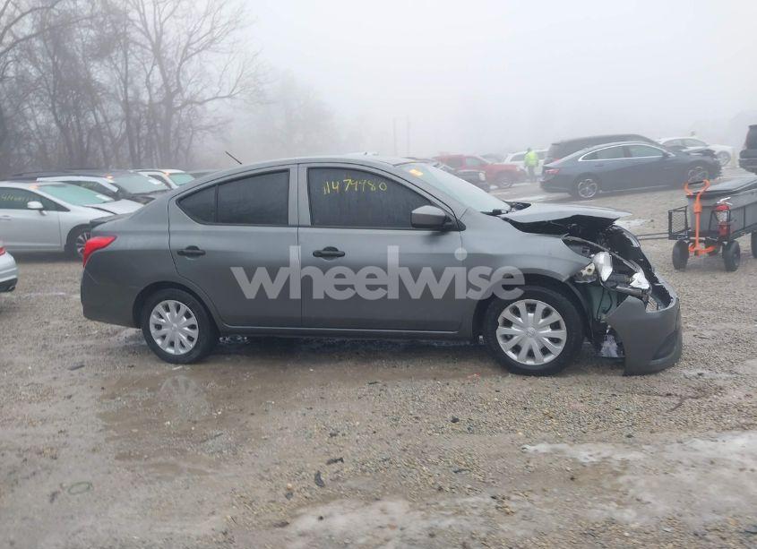 Photo 13 of 2016 Nissan Versa 1.6 S+ (VIN 3N1CN7AP0GL877638)