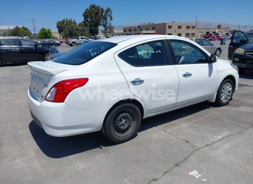 Photo 4 of 2016 Nissan Versa 1.6 SV (VIN 3N1CN7AP0GL882225)