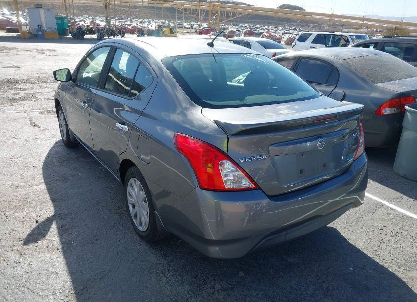 Photo 3 of 2016 Nissan Versa 1.6 SV (VIN 3N1CN7AP0GL890423)
