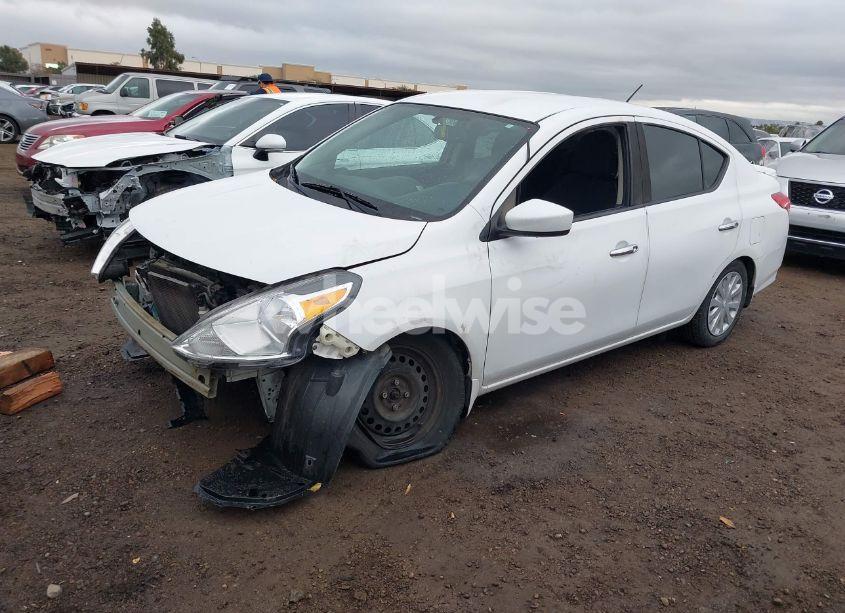Photo 2 of 2016 Nissan Versa 1.6 SV (VIN 3N1CN7AP0GL894133)