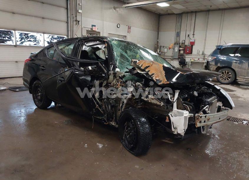 2016 Nissan Versa 1.6 S+ (VIN 3N1CN7AP0GL912503) main photo