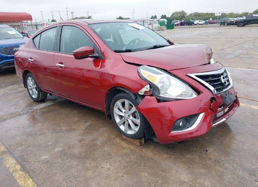 2016 Nissan Versa 1.6 SL (VIN 3N1CN7AP0GL913375) main photo