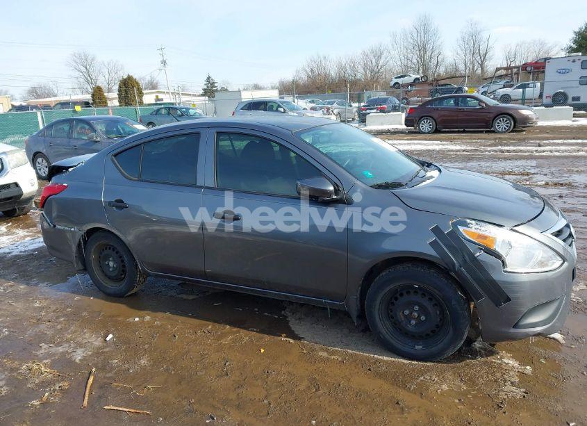 Photo 13 of 2016 Nissan Versa 1.6 S (VIN 3N1CN7AP0GL917913)