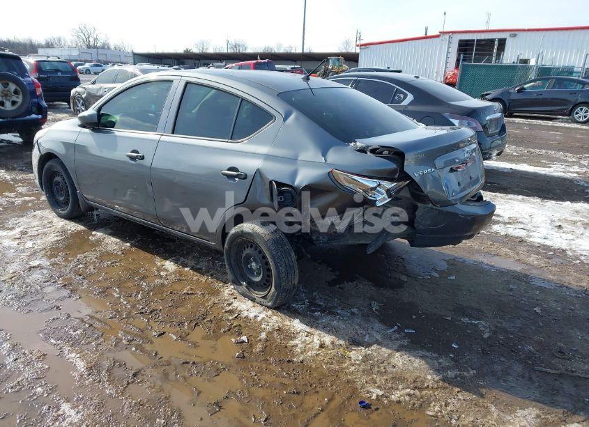 Photo 3 of 2016 Nissan Versa 1.6 S (VIN 3N1CN7AP0GL917913)