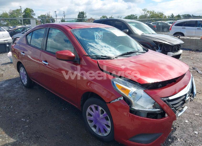 2017 Nissan Versa 1.6 SV (VIN 3N1CN7AP0HK426782) main photo