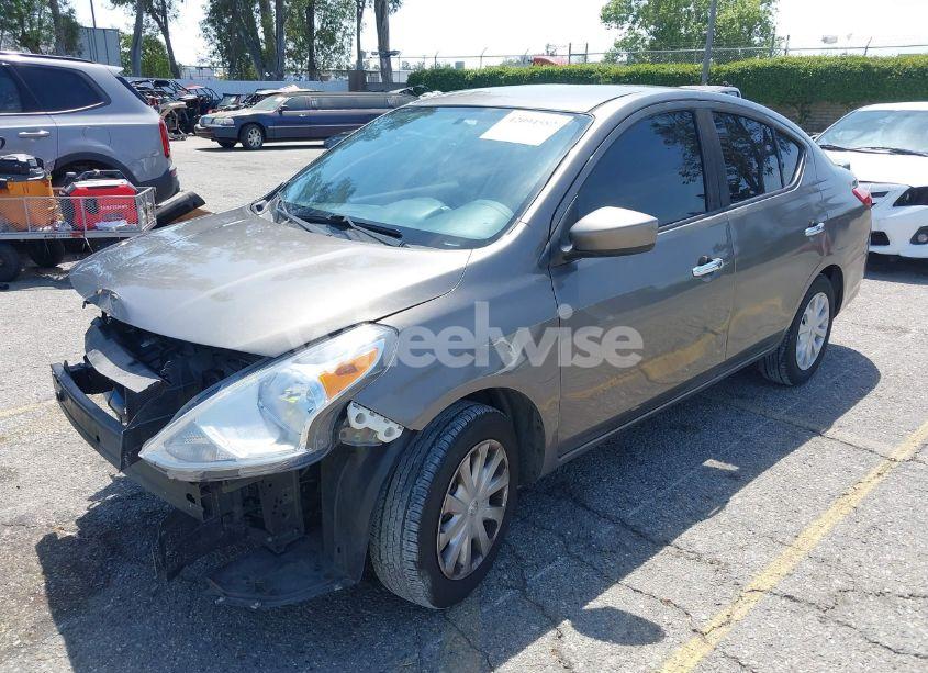 Photo 2 of 2017 Nissan Versa 1.6 SV (VIN 3N1CN7AP0HK442111)