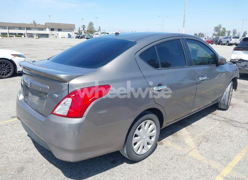 Photo 4 of 2017 Nissan Versa 1.6 SV (VIN 3N1CN7AP0HK442111)