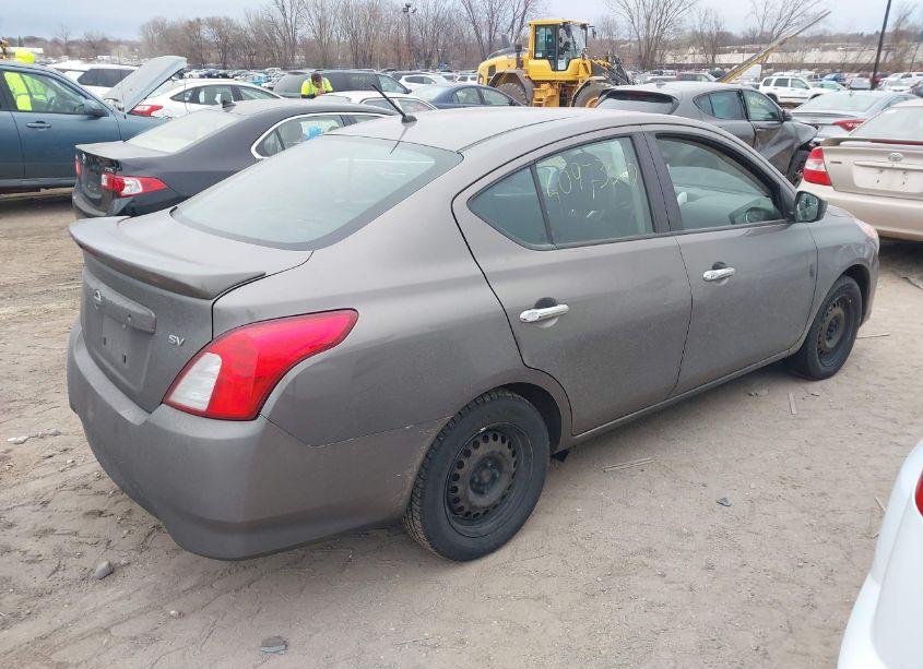 Photo 4 of 2017 Nissan Versa 1.6 SV (VIN 3N1CN7AP0HK457384)