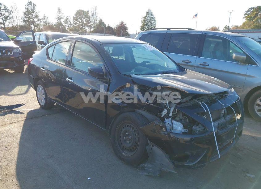 2017 Nissan Versa 1.6 S/1.6 S+/1.6 SL/1.6 SV (VIN 3N1CN7AP0HL801418) main photo