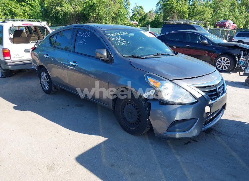 2017 Nissan Versa 1.6 S/1.6 S+/1.6 SL/1.6 SV (VIN 3N1CN7AP0HL802763) main photo