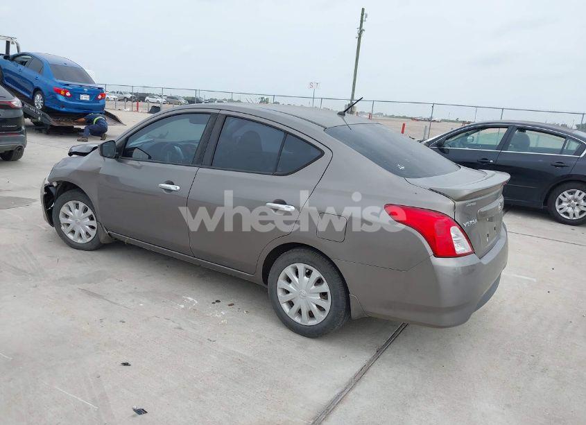 Photo 3 of 2017 Nissan Versa 1.6 SV (VIN 3N1CN7AP0HL893923)