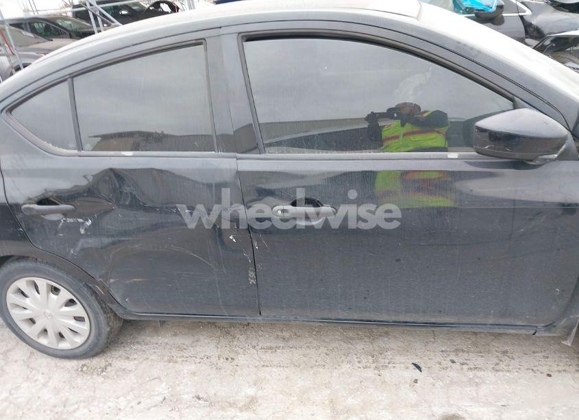 Photo 13 of 2017 Nissan Versa 1.6 S+ (VIN 3N1CN7AP0HL899477)