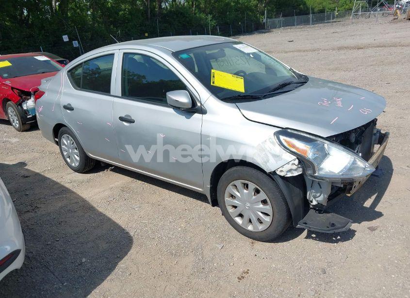 2017 Nissan Versa 1.6 S+ (VIN 3N1CN7AP0HL903799) main photo