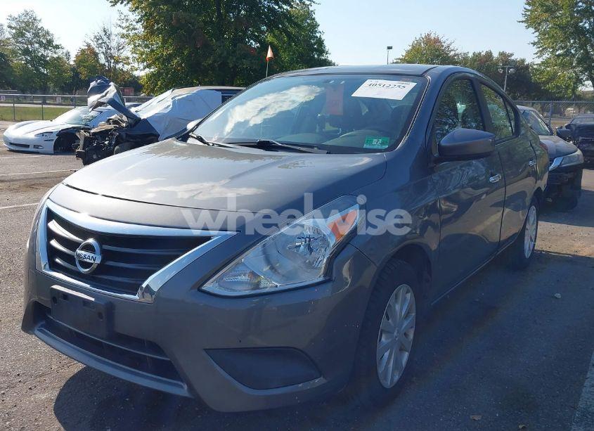 Photo 2 of 2018 Nissan Versa 1.6 SV (VIN 3N1CN7AP0JL802302)