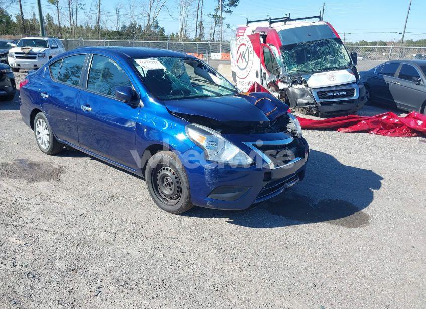 2018 Nissan Versa 1.6 SV (VIN 3N1CN7AP0JL817205) main photo