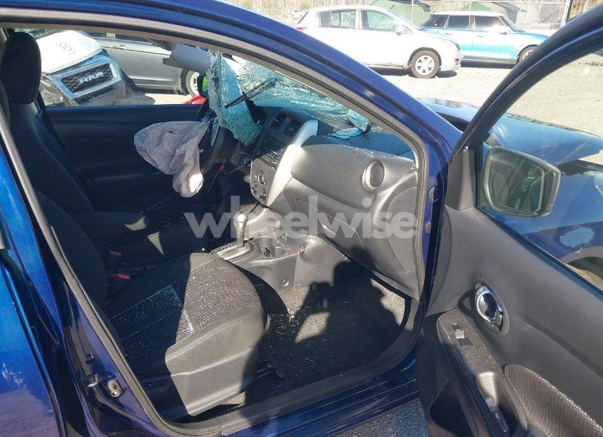 Photo 5 of 2018 Nissan Versa 1.6 SV (VIN 3N1CN7AP0JL817205)