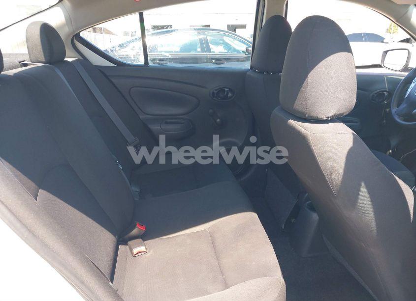 Photo 8 of 2018 Nissan Versa 1.6 S+ (VIN 3N1CN7AP0JL838717)