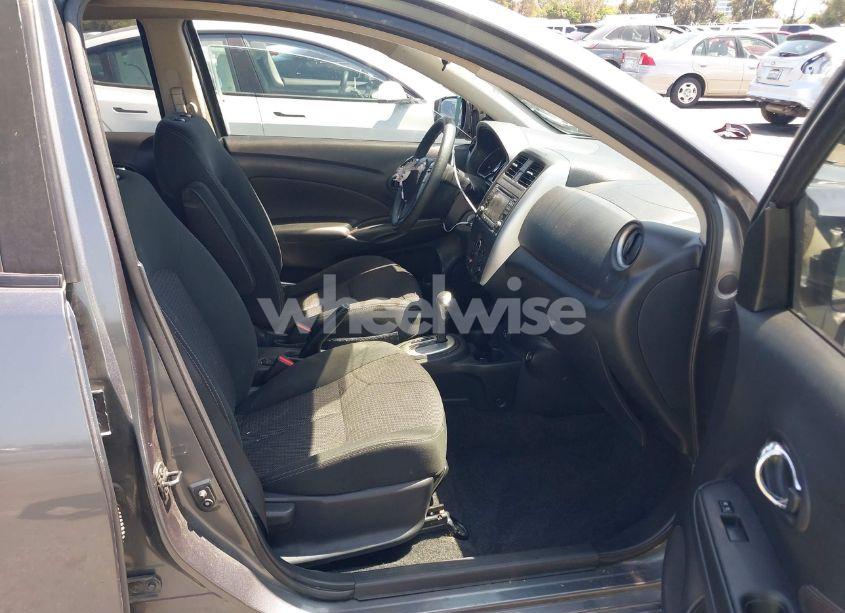 Photo 5 of 2018 Nissan Versa 1.6 SV (VIN 3N1CN7AP0JL872155)