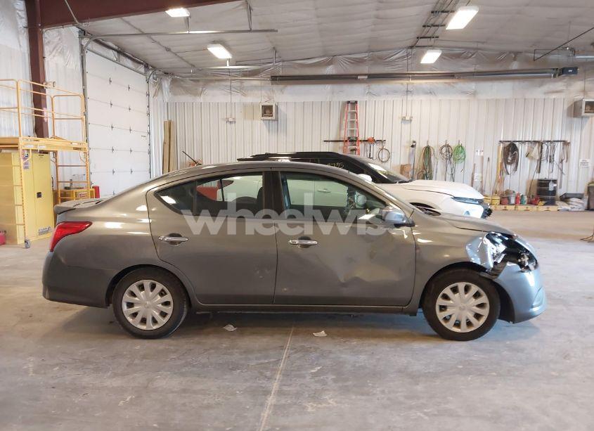 Photo 13 of 2019 Nissan Versa 1.6 SV (VIN 3N1CN7AP0KL808697)