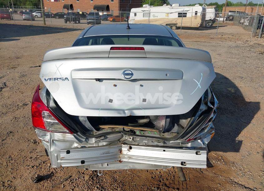 Photo 16 of 2019 Nissan Versa 1.6 S+ (VIN 3N1CN7AP0KL823202)