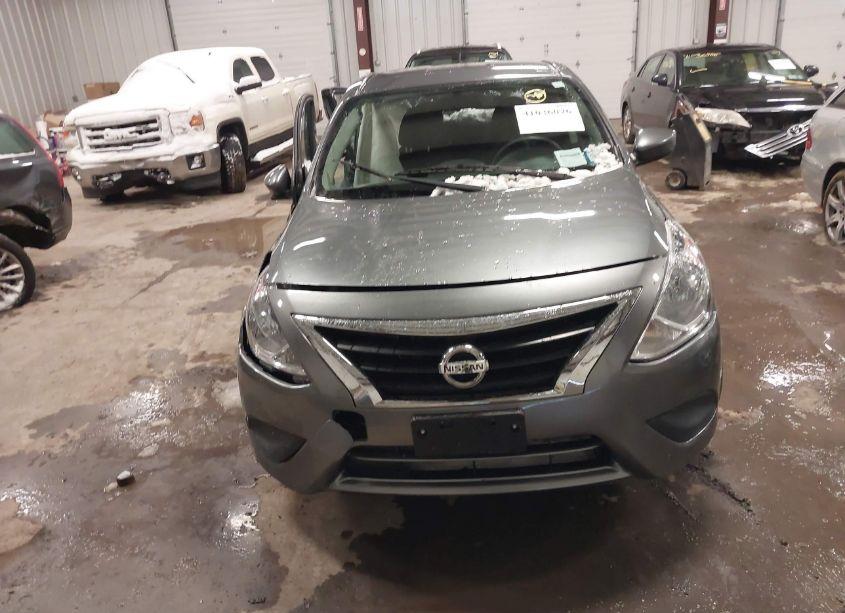 Photo 11 of 2019 Nissan Versa 1.6 S+ (VIN 3N1CN7AP0KL829341)