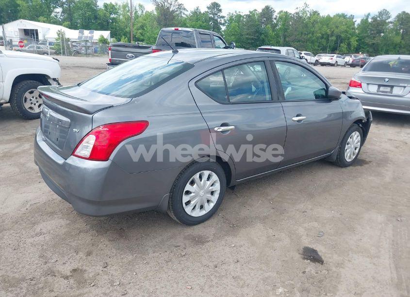 Photo 4 of 2019 Nissan Versa 1.6 SV (VIN 3N1CN7AP0KL830165)