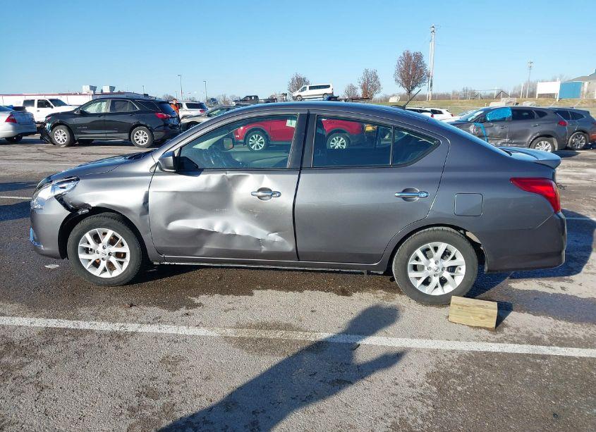Photo 14 of 2019 Nissan Versa 1.6 SV (VIN 3N1CN7AP0KL830747)