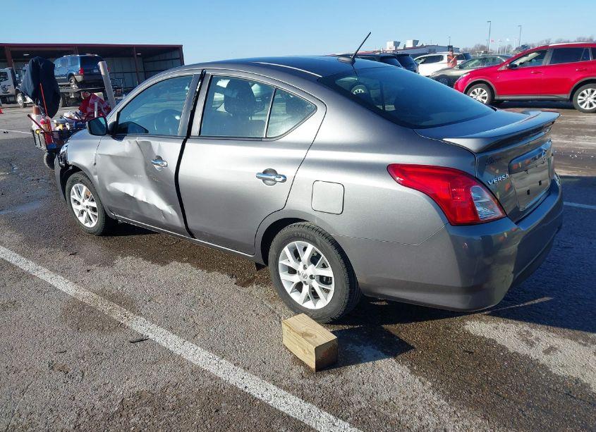 Photo 3 of 2019 Nissan Versa 1.6 SV (VIN 3N1CN7AP0KL830747)