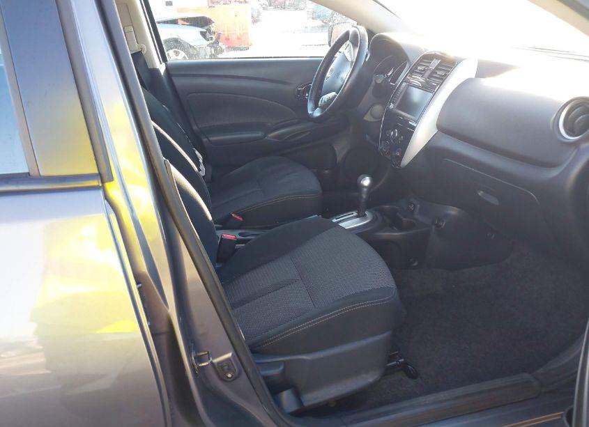 Photo 5 of 2019 Nissan Versa 1.6 SV (VIN 3N1CN7AP0KL830747)